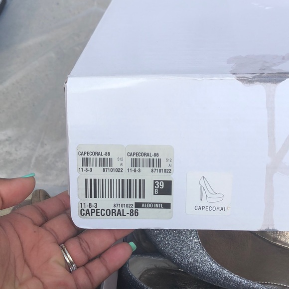 Sparkle heels - Picture 3 of 3